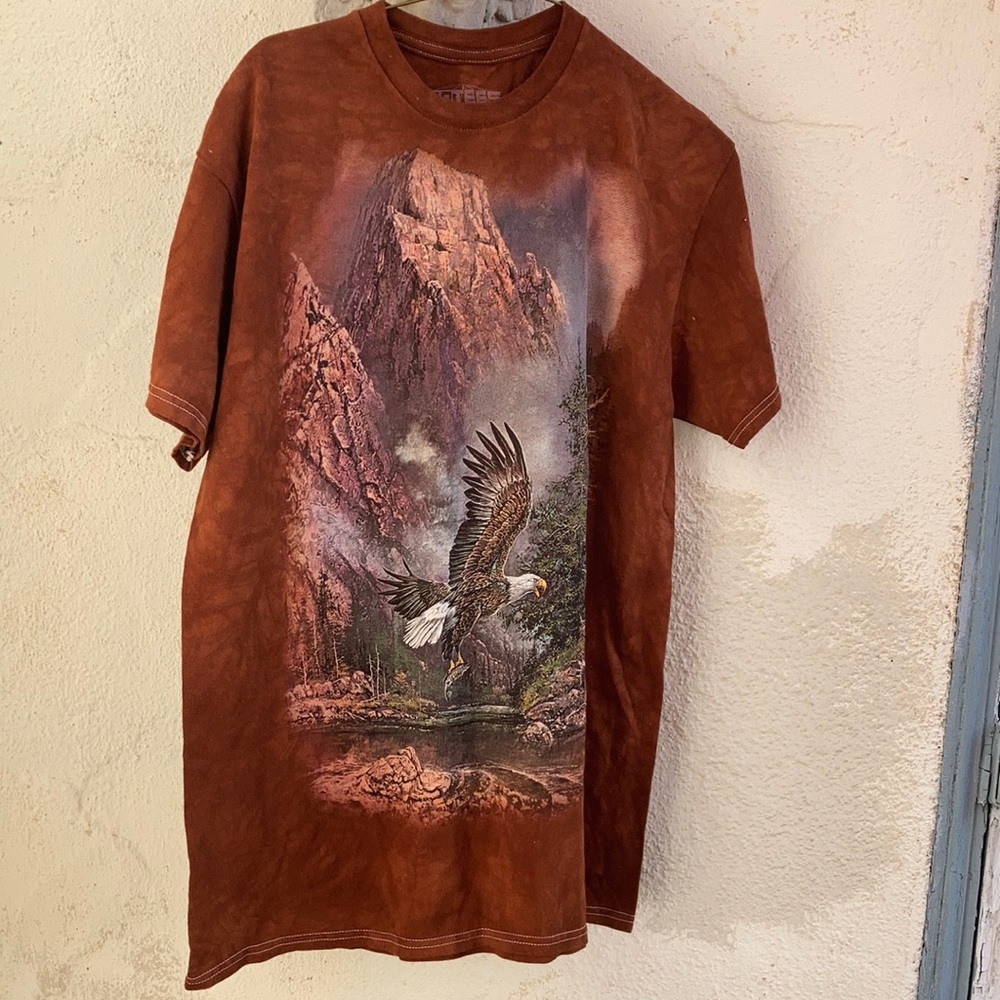 COPY - mountain 3d tee flying eagle sz M new